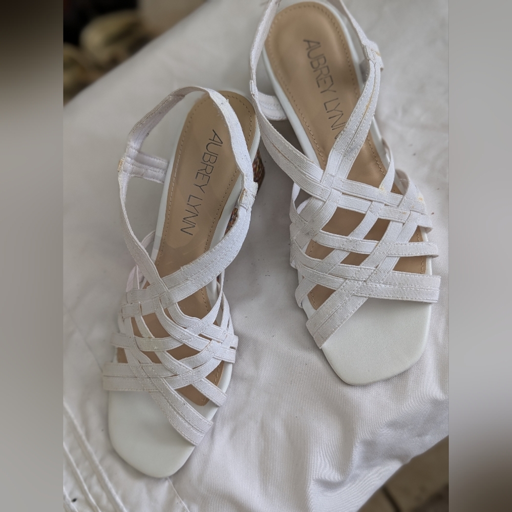 Aubrey Lynn White Strappy Sandals Size 6.5M Colorful Cork Wedge